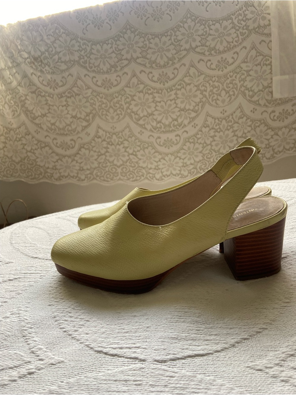 INTENTIONALLY BLANK Pale Yellow Slingback Block Heel Sandals - Picture 2 of 4